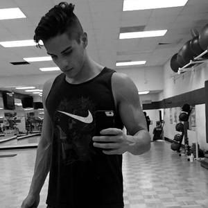 Meet your Posher, Tyler